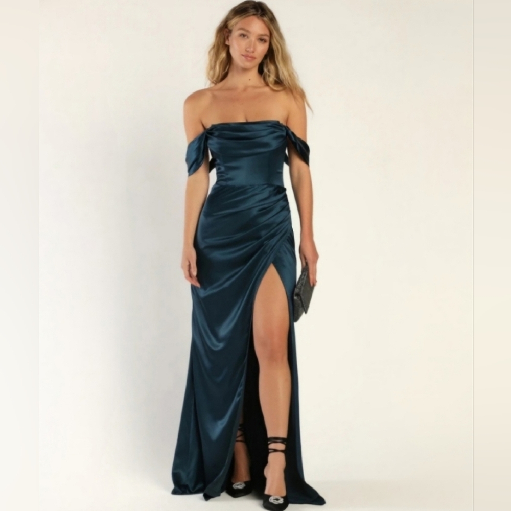 Lulu's Green Ruched Off-Shoulder Maxi Gown